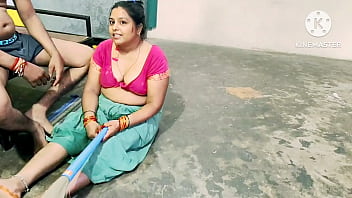 Indian Mom’s Wild Pussy Gets Pounded Hardcore