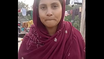 Sultry Desi Bhabhi’s Steamy Village Tryst