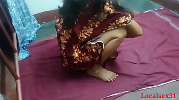Desi Village Bhabi In Red Saree Gets Wild In Official Local Sex Video
