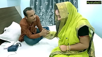 Desperate Indian Housewife Offers Steamy Amateur Sex For Cash To Save Her Ailing Husband