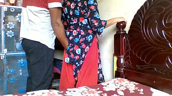 Sizzling Step-sister Stunned By Her Brother’s Bold Move